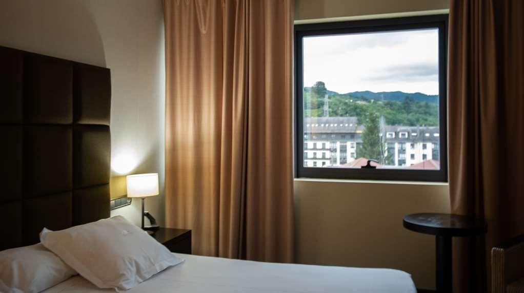 Azz Asturias Langrehotel & Spa ลังเกรโอ ห้อง รูปภาพ