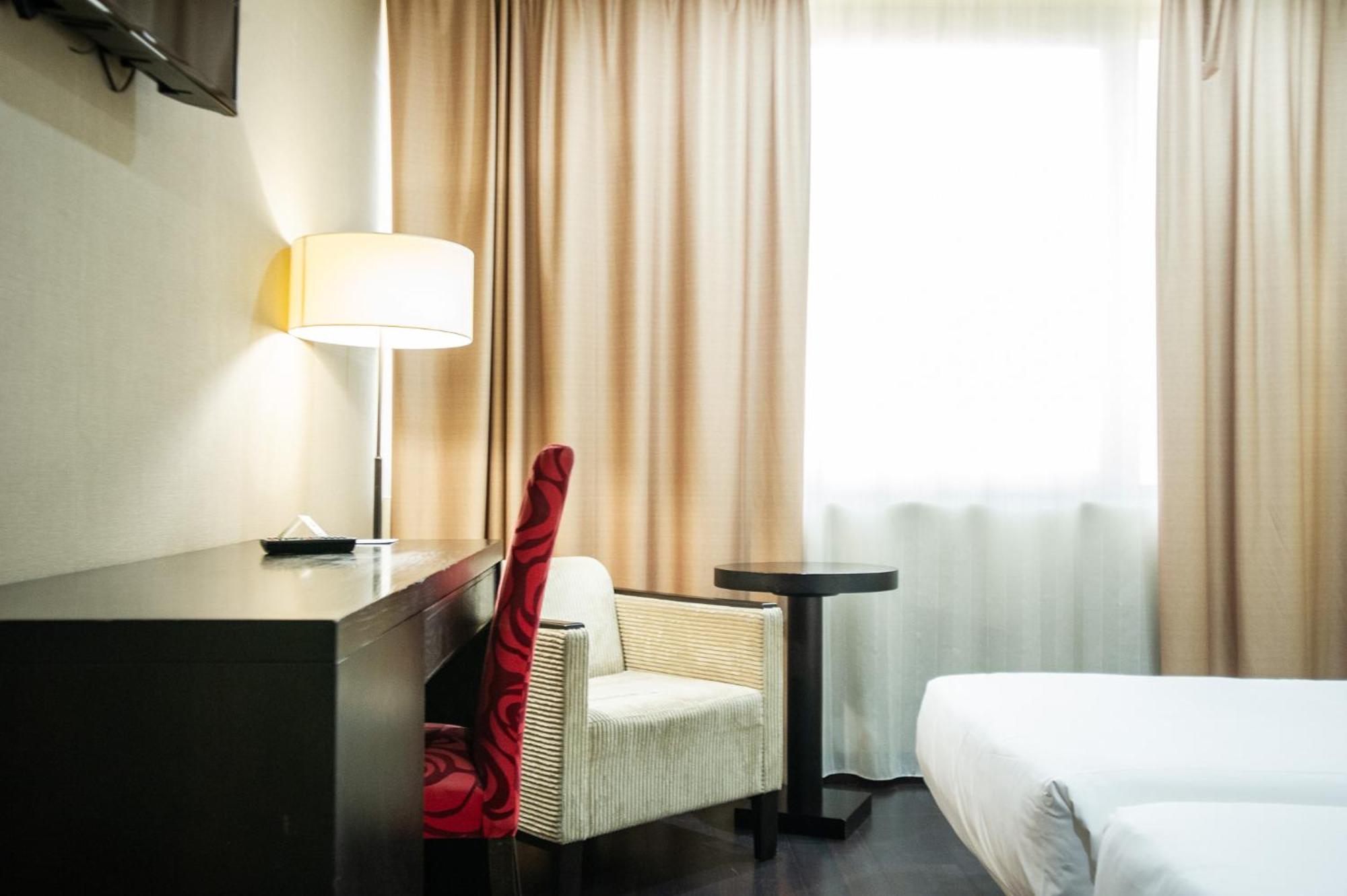 Azz Asturias Langrehotel & Spa ลังเกรโอ ภายนอก รูปภาพ